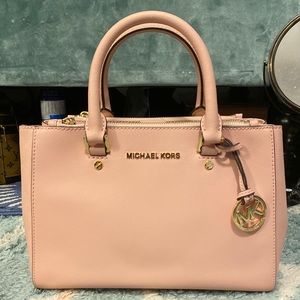 Michael Kors Sutton Purse